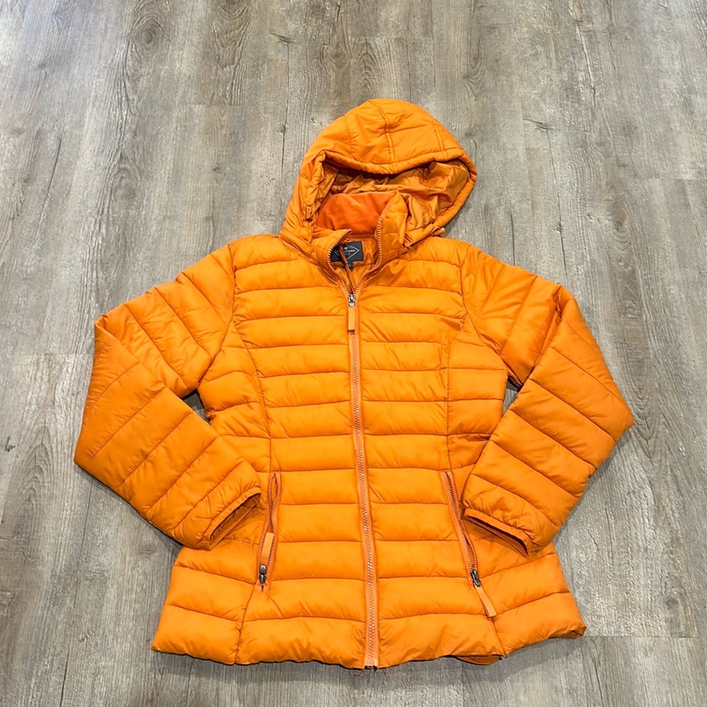 St John’s Bay Lightweight and warm orange puffer. Women’s size small.